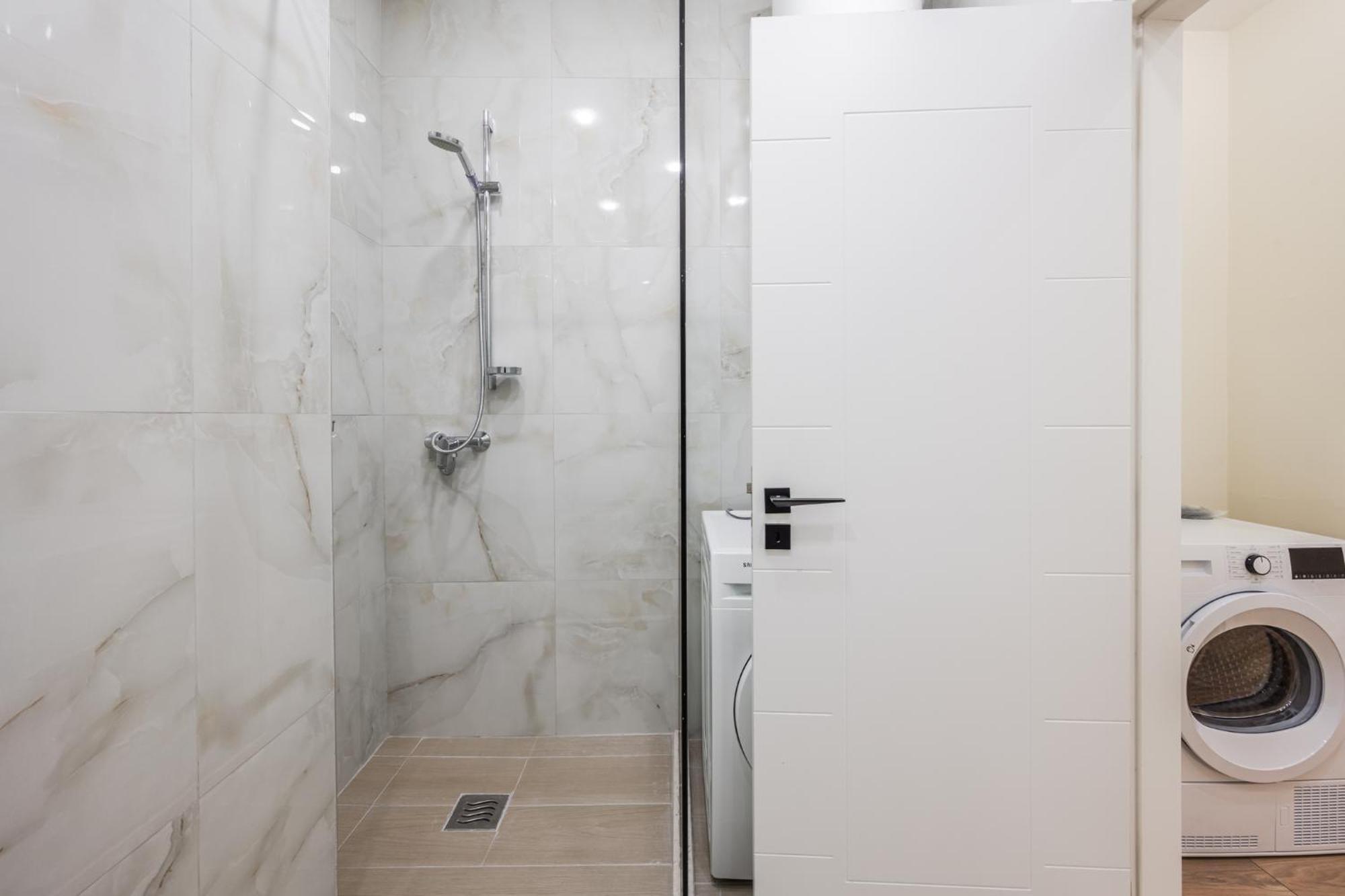 Appartement Lucas Tirana